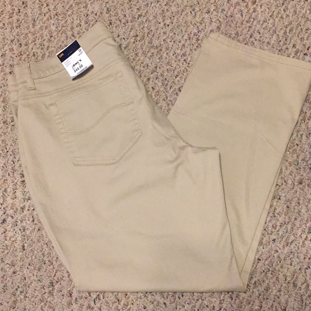 Womens Lee Relaxed Fit Straight Leg Jeans 18 Short